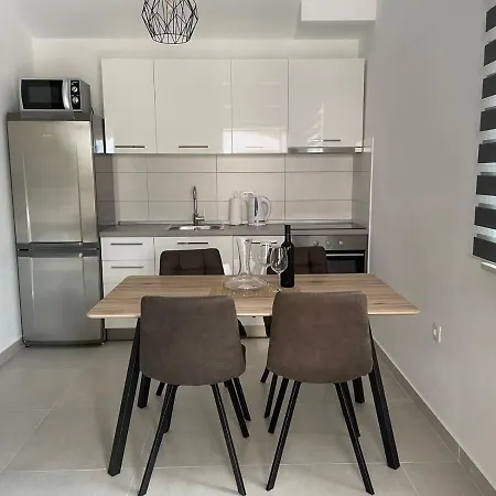 Avelanda Ii Apartment Labin (Istria)